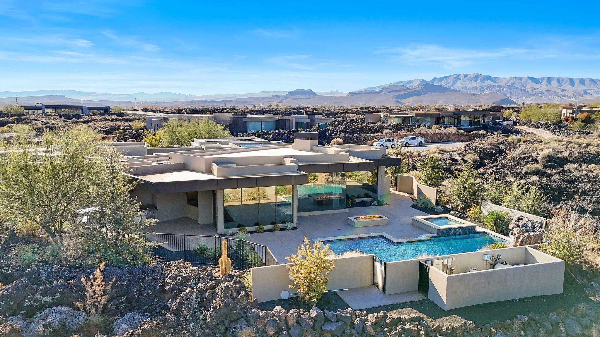 ENTRADA AT SNOW CANYON CHACO WEST - Residential