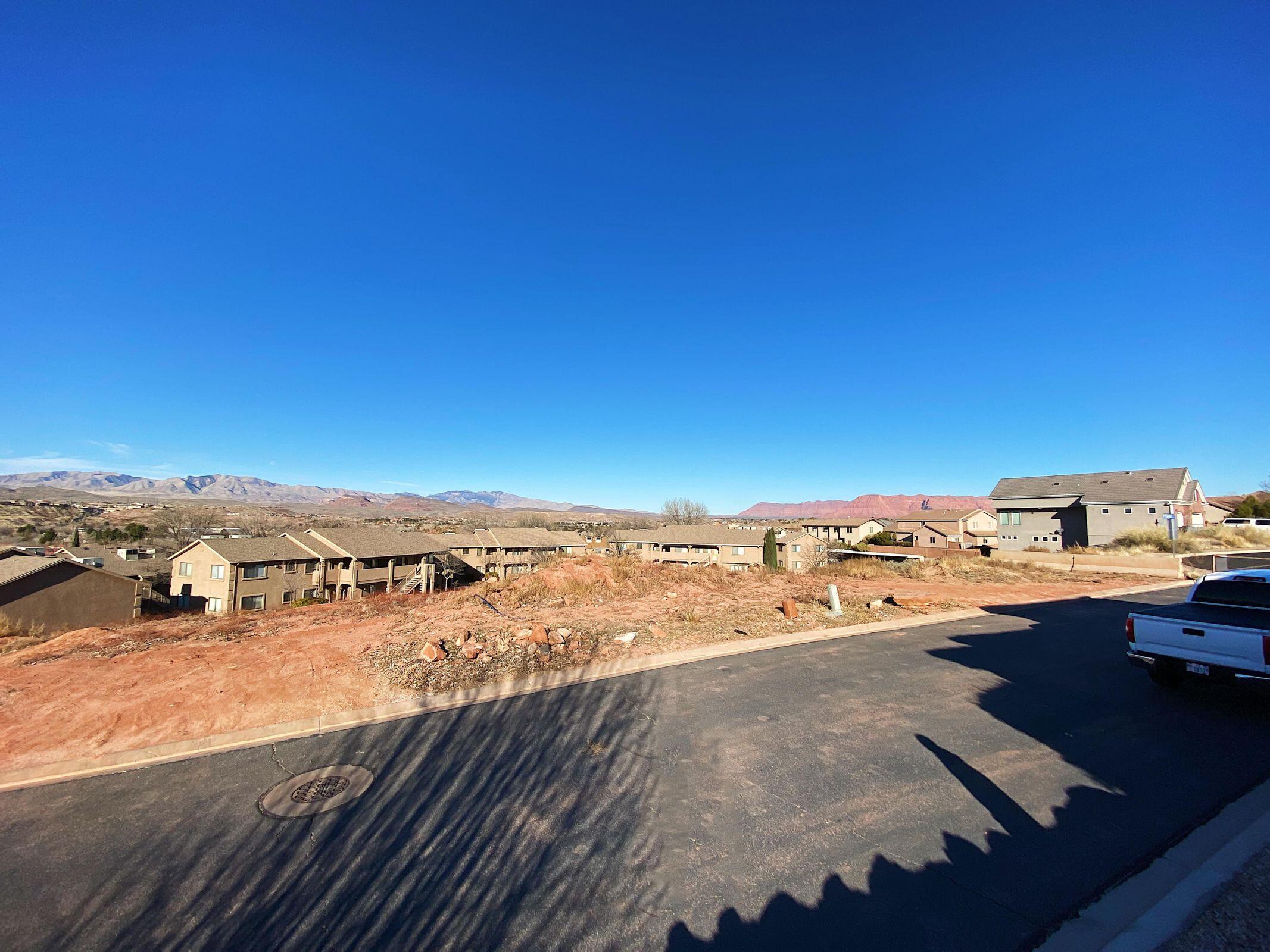 SHADOW MOUNTAIN TOWNHOMES - Land