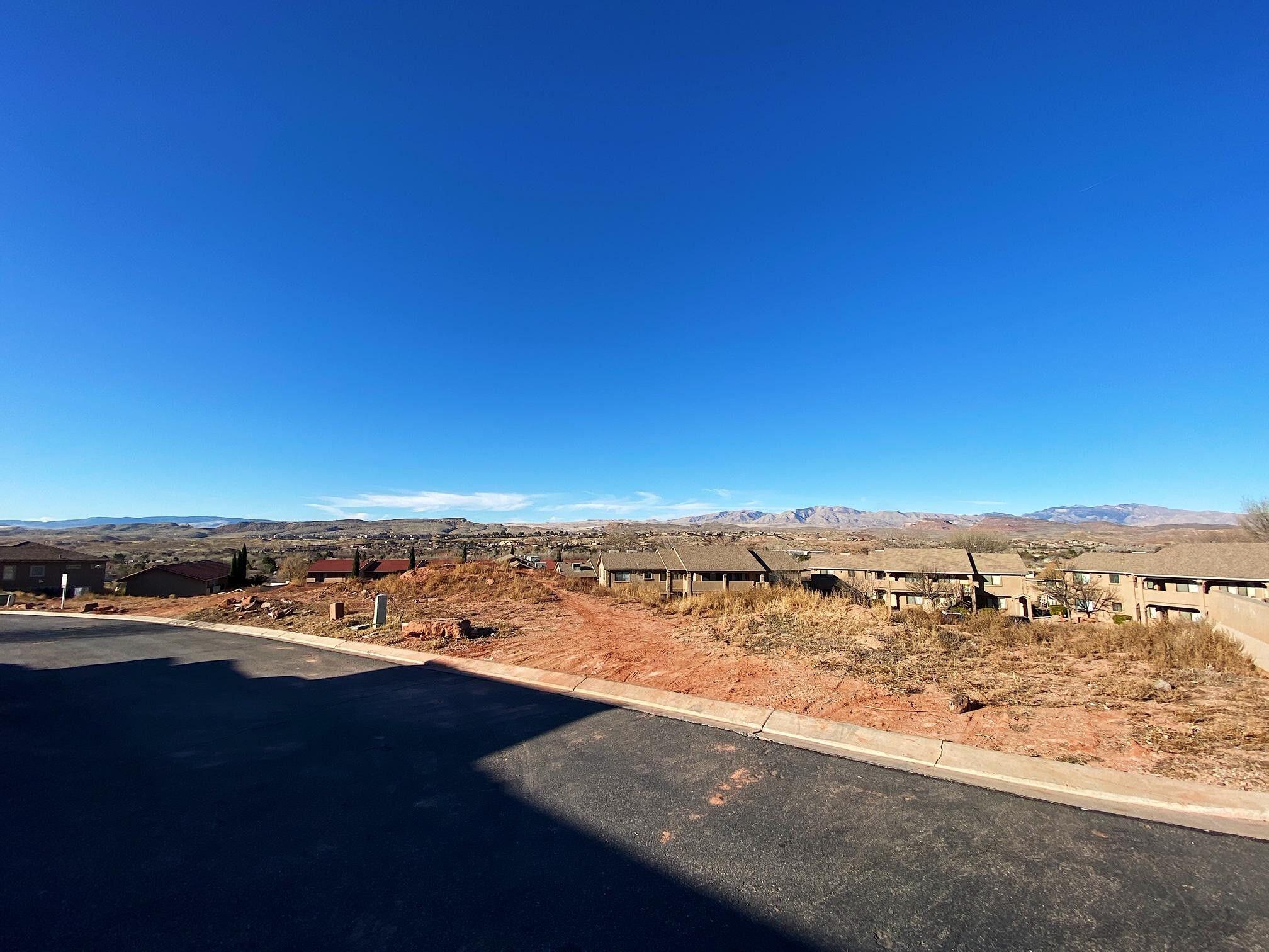 SHADOW MOUNTAIN TOWNHOMES - Land
