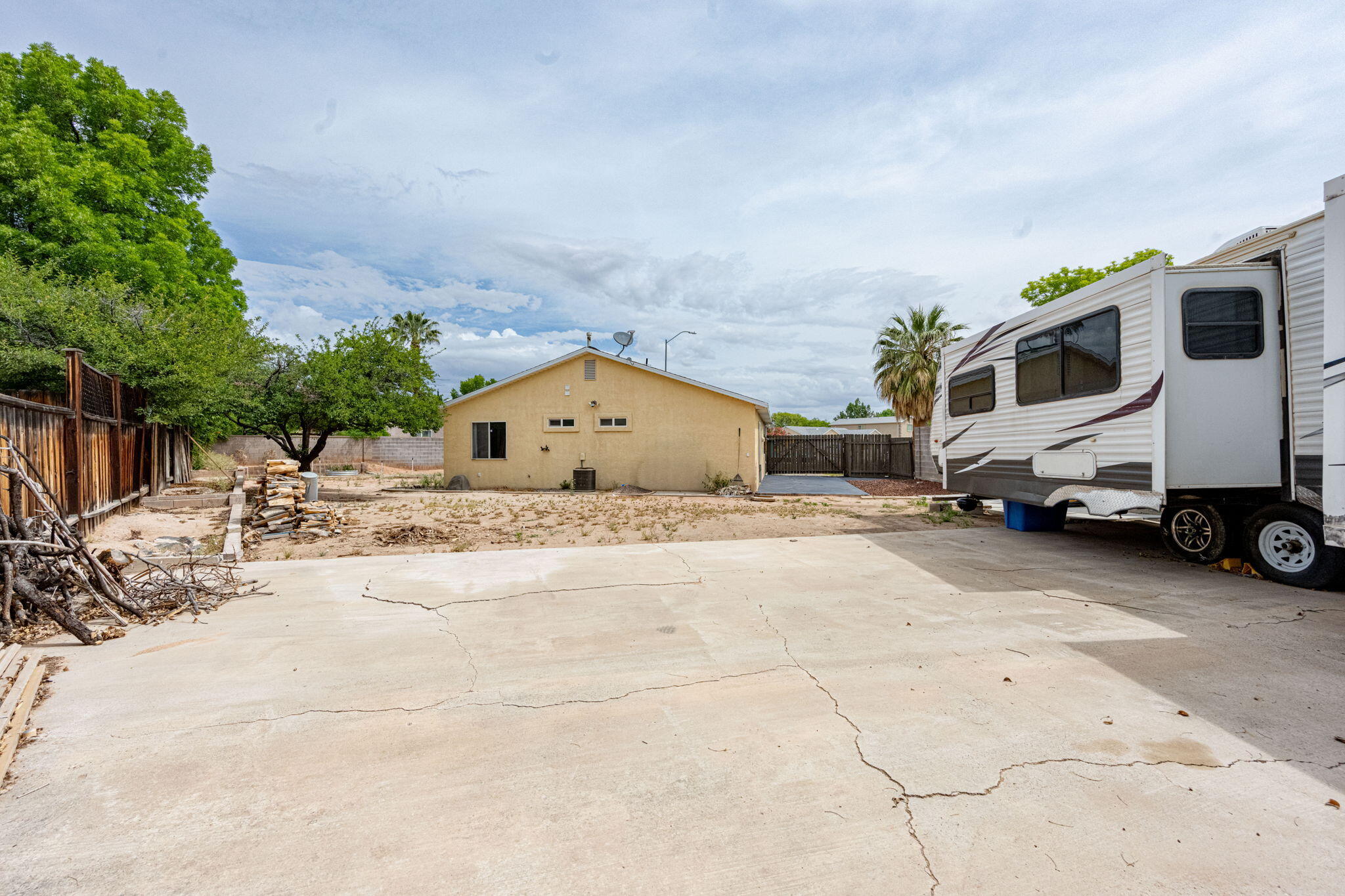 SUNRISE ESTATES - Residential