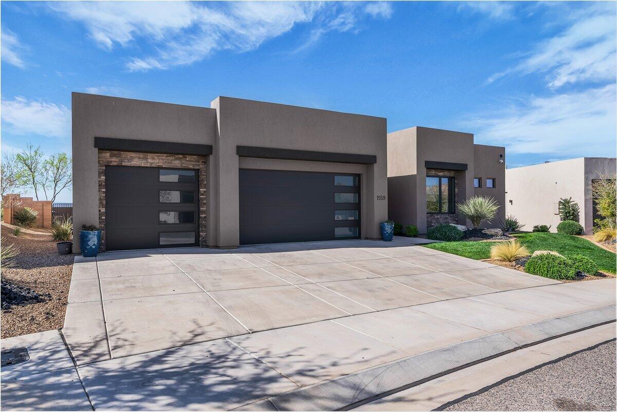 LEDGES OF SG POCKET MESA - Residential