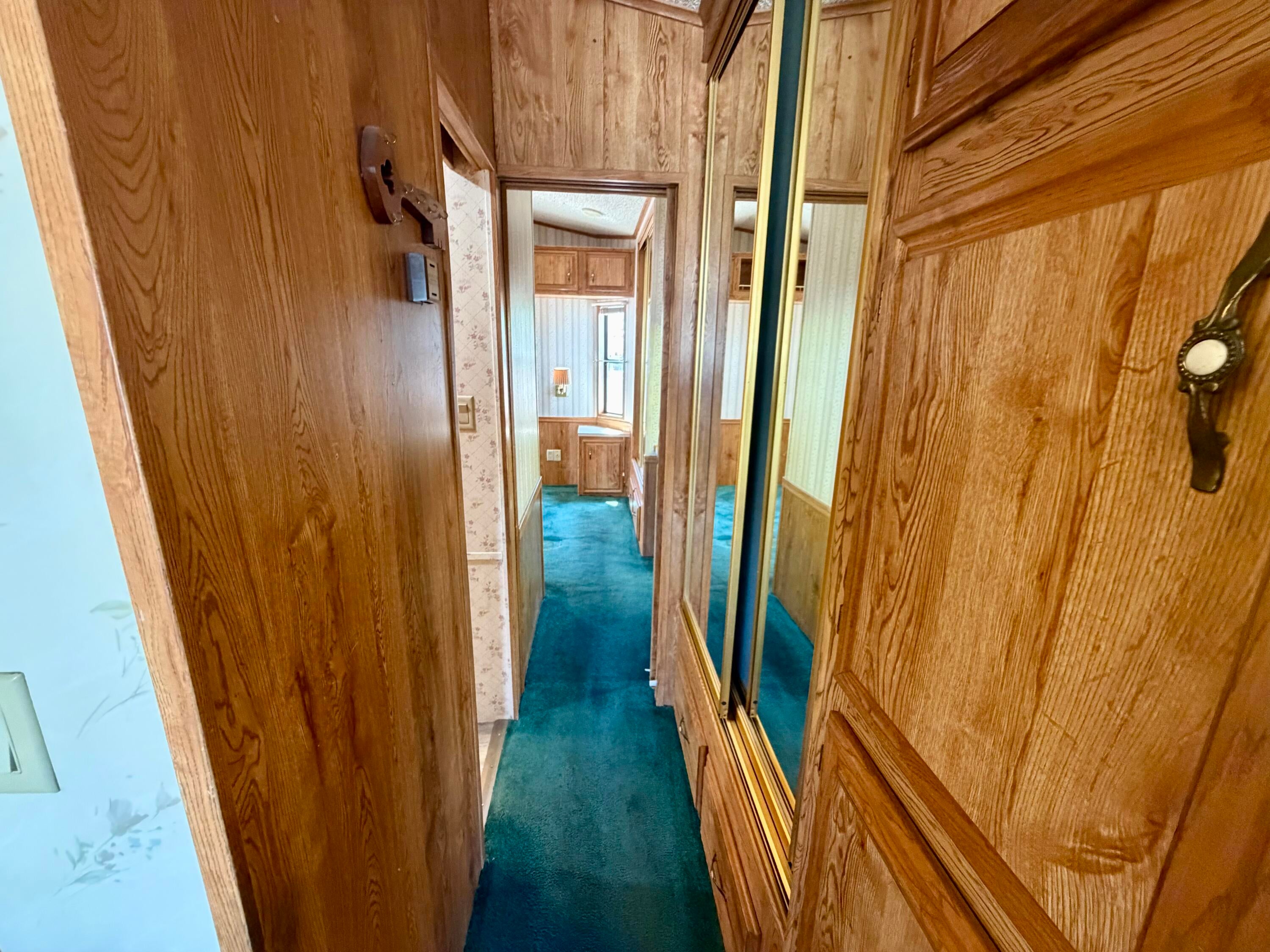 DIXIE DOWNS RV RESORT - Residential