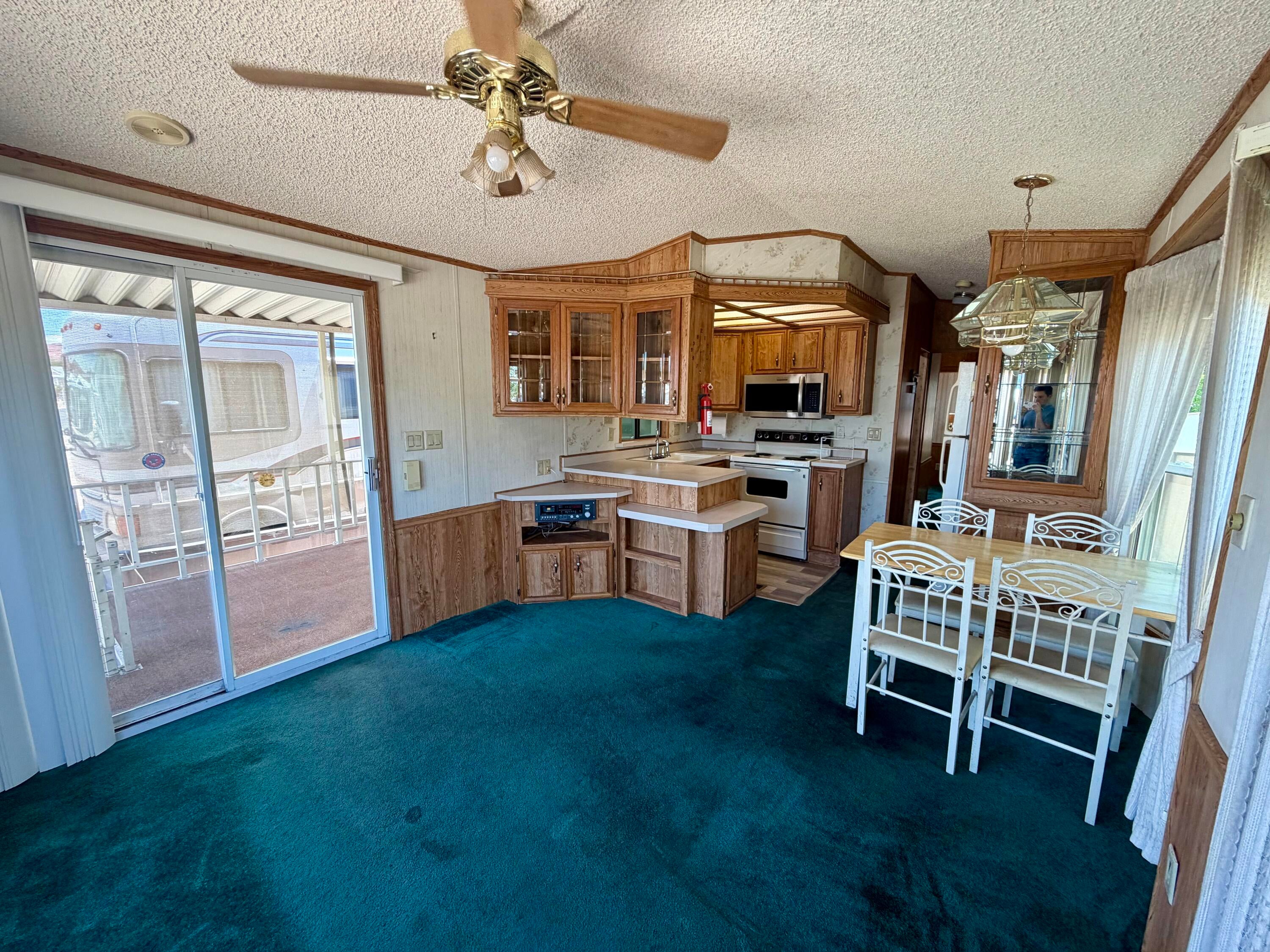DIXIE DOWNS RV RESORT - Residential