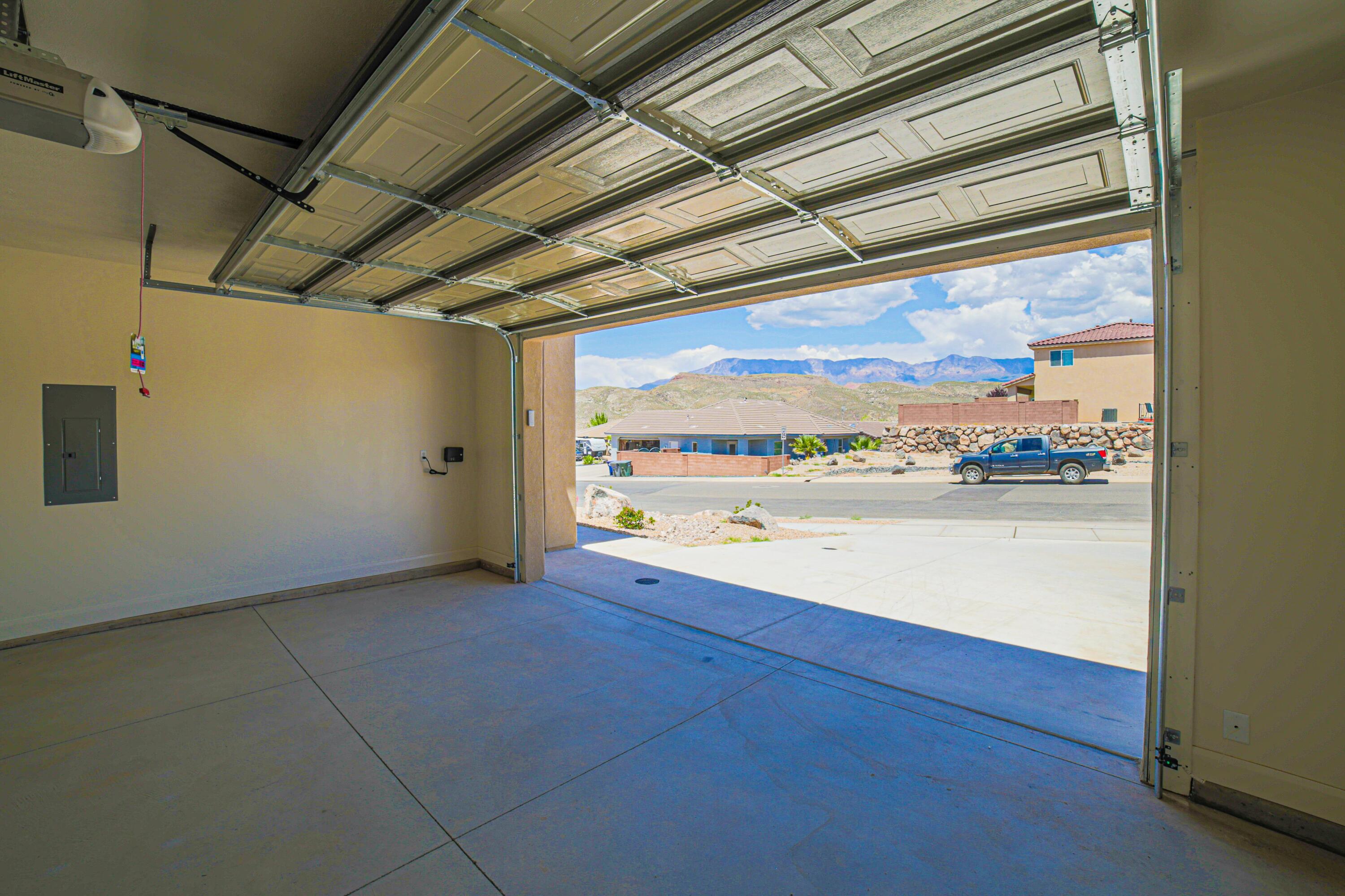 SKY VALLEY - Residential