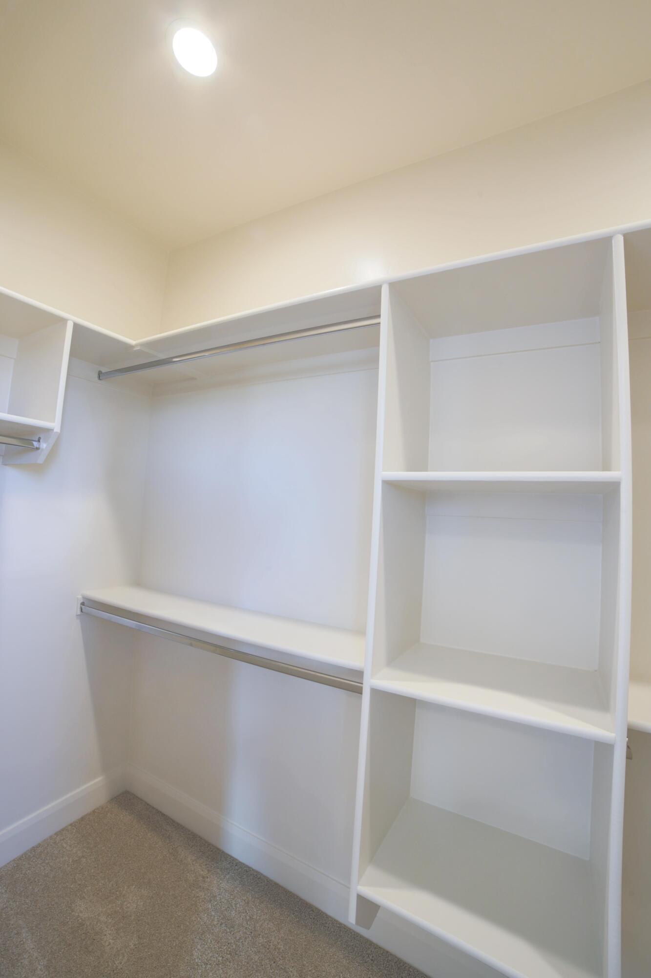 SKY VALLEY - Residential