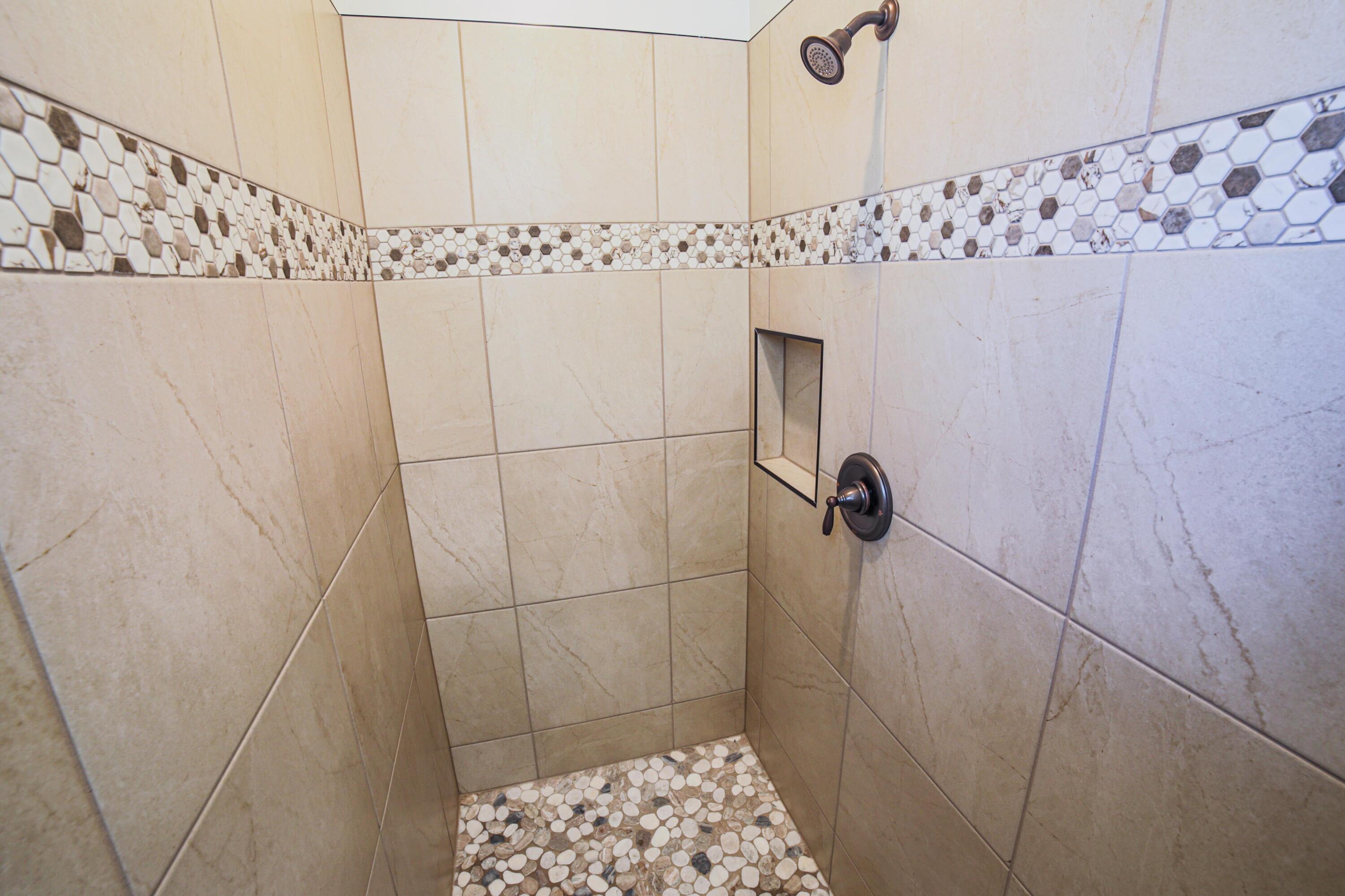 SKY VALLEY - Residential