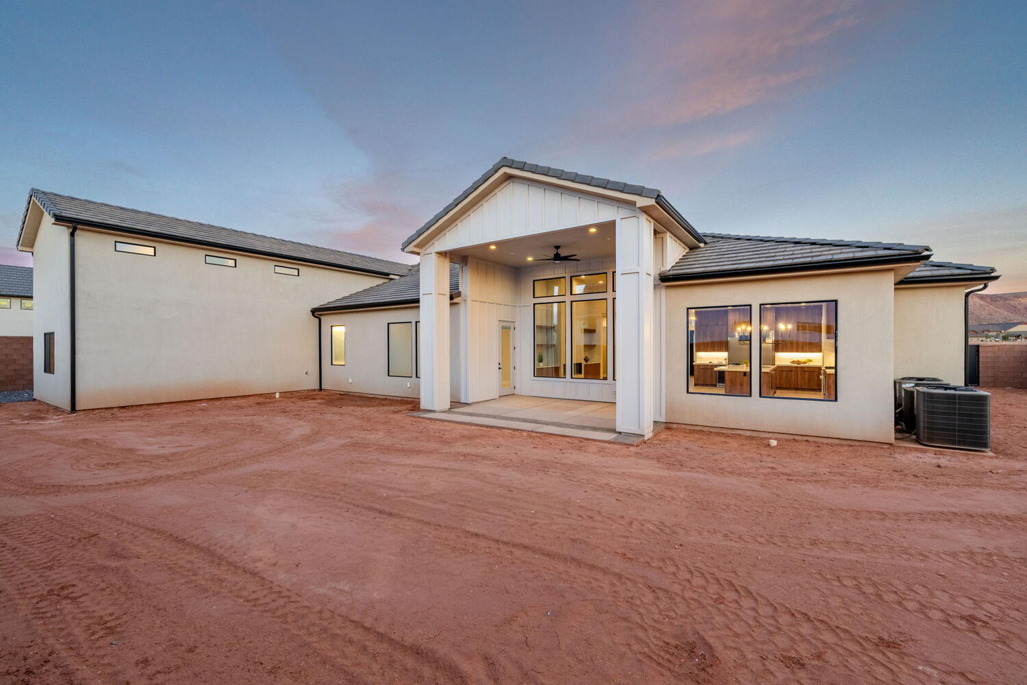 LAKESIDE STUCKI FARMS - Residential