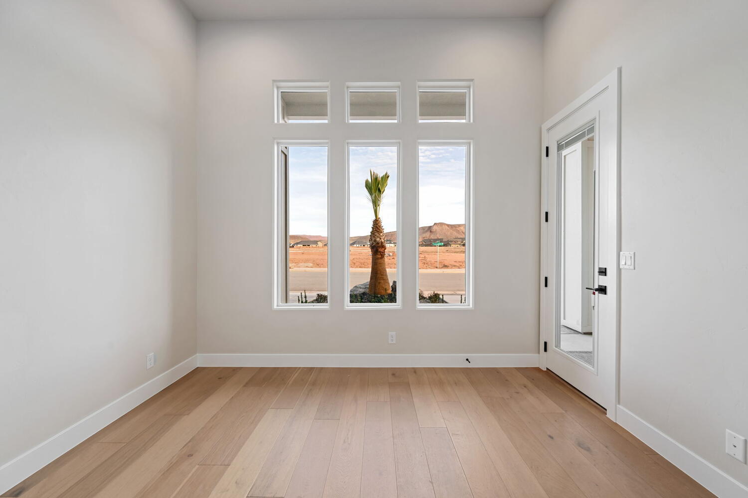 LAKESIDE STUCKI FARMS - Residential