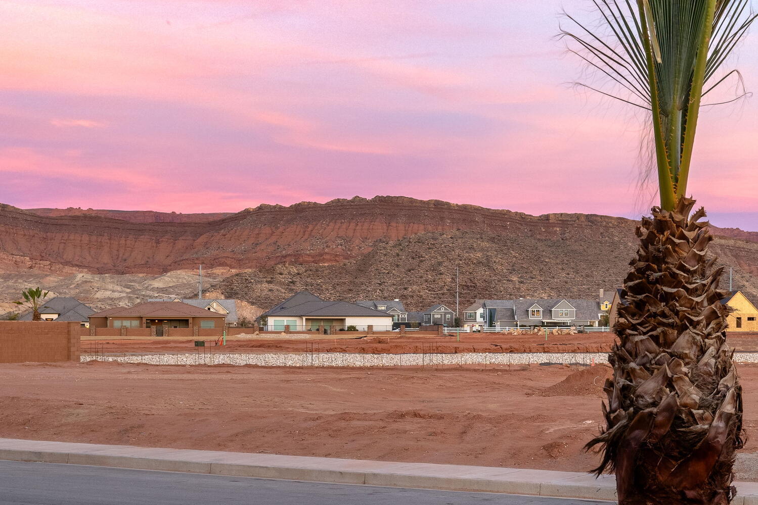 LAKESIDE STUCKI FARMS - Residential