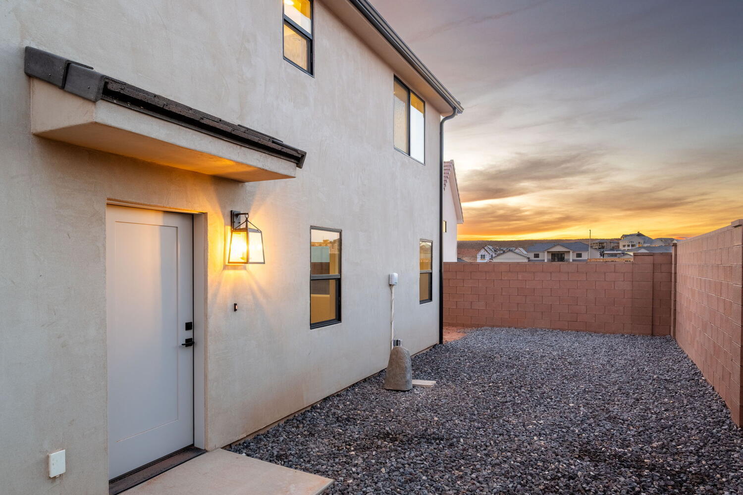 LAKESIDE STUCKI FARMS - Residential