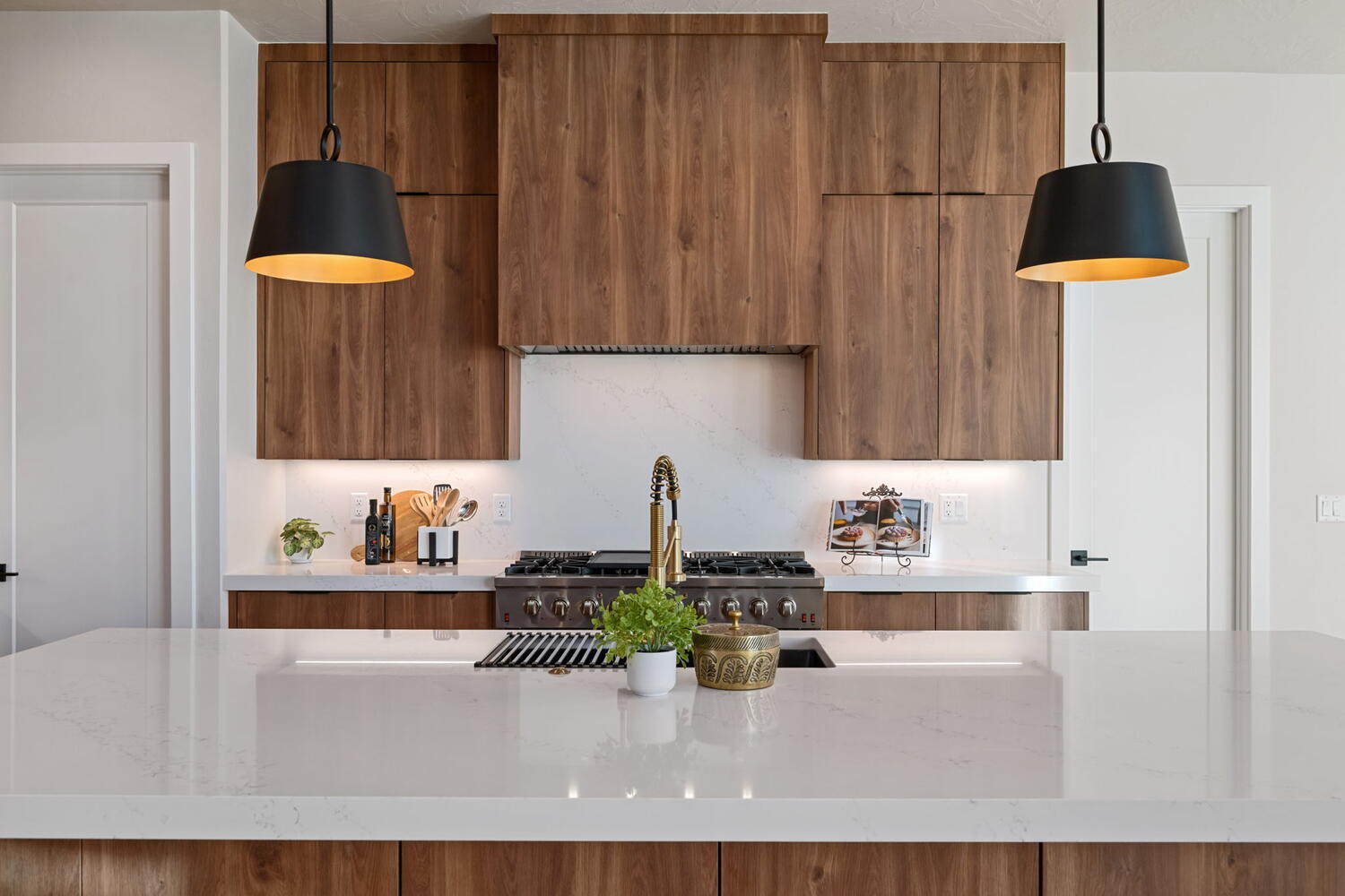 LAKESIDE STUCKI FARMS - Residential