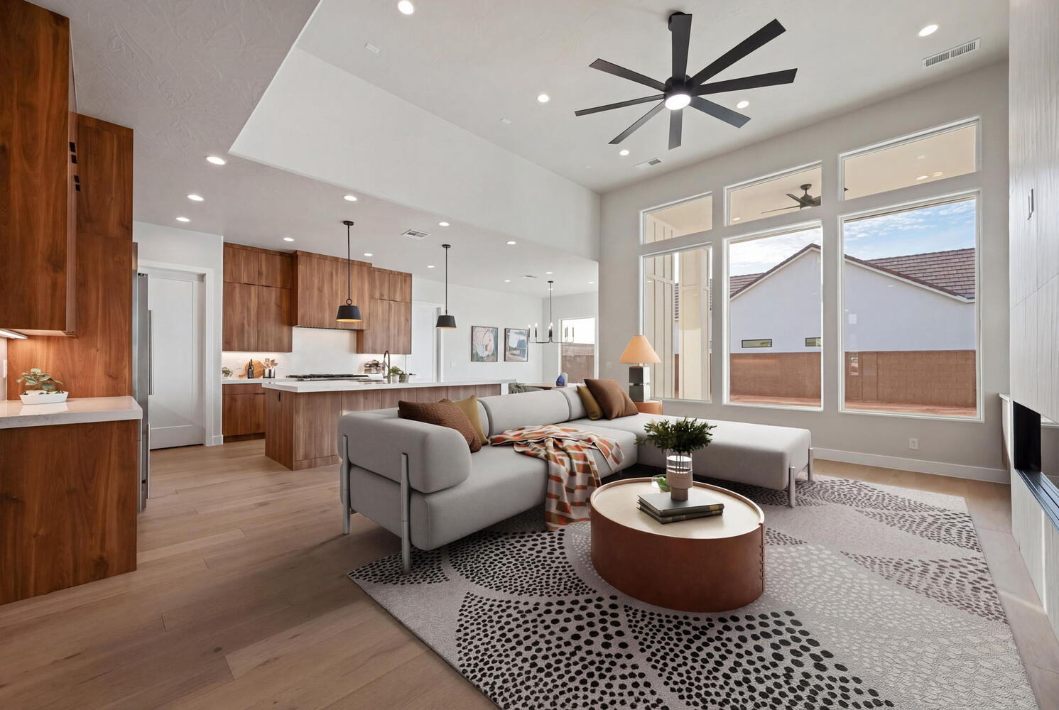 LAKESIDE STUCKI FARMS - Residential