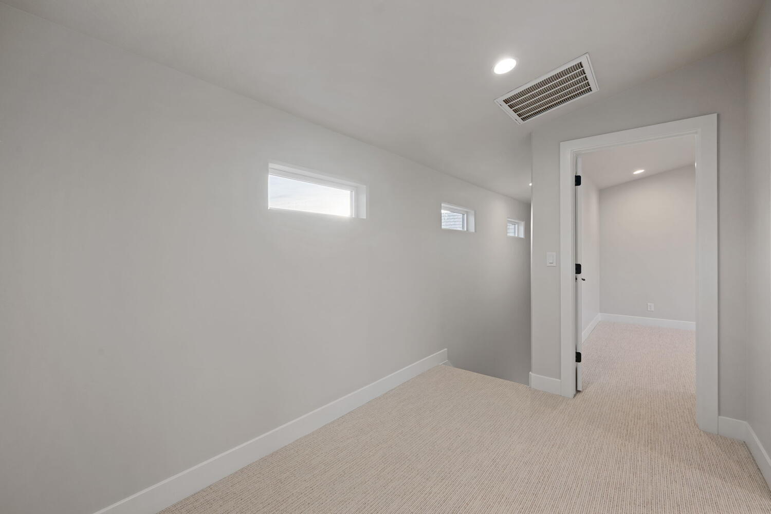 LAKESIDE STUCKI FARMS - Residential