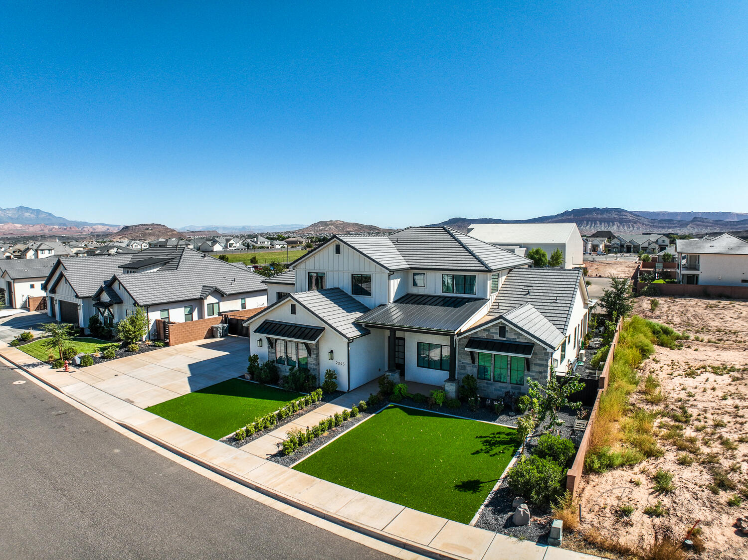 CRIMSON VISTAS - Residential