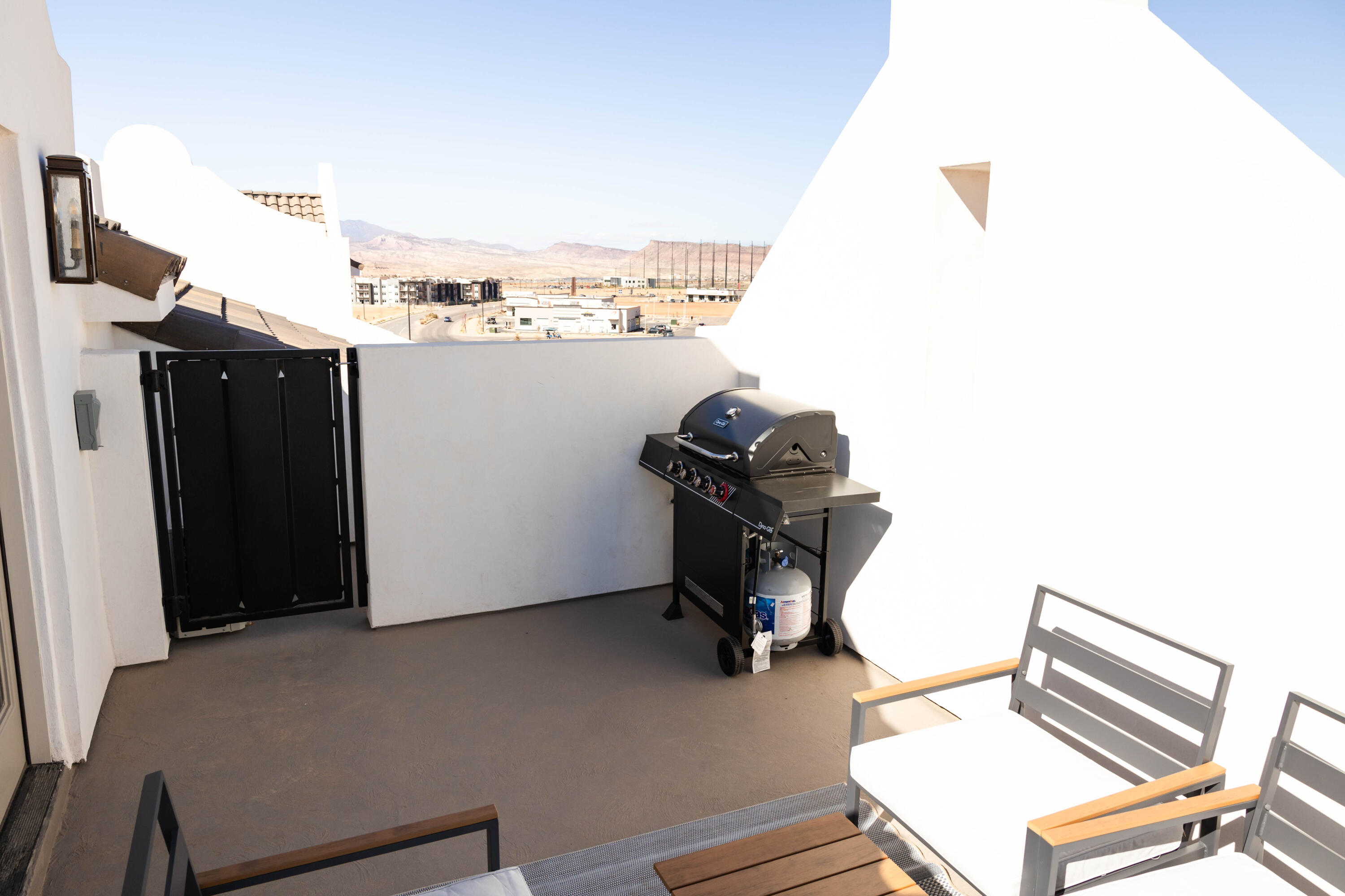 DESERT COLOR AZURE - Residential