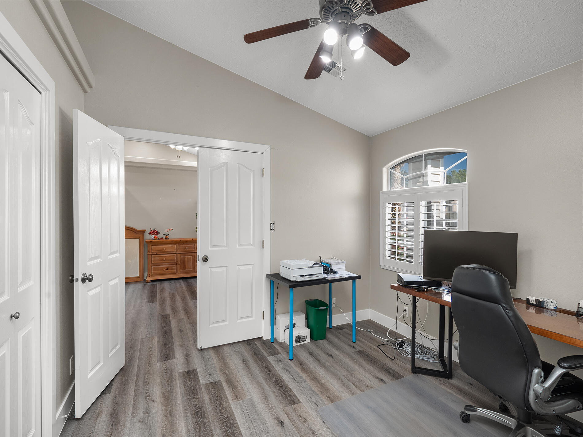 SPRING HILL ESTATES - Residential