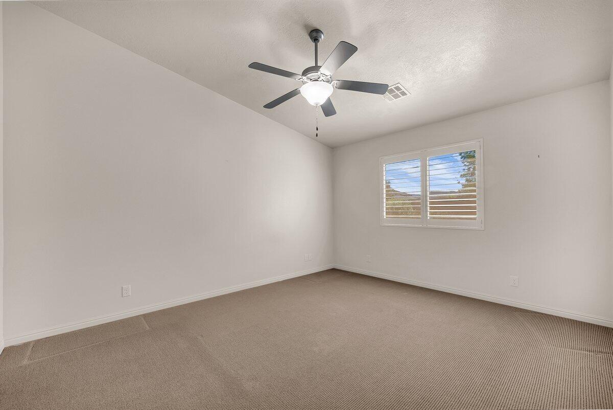 SUN CREST WEST - Residential