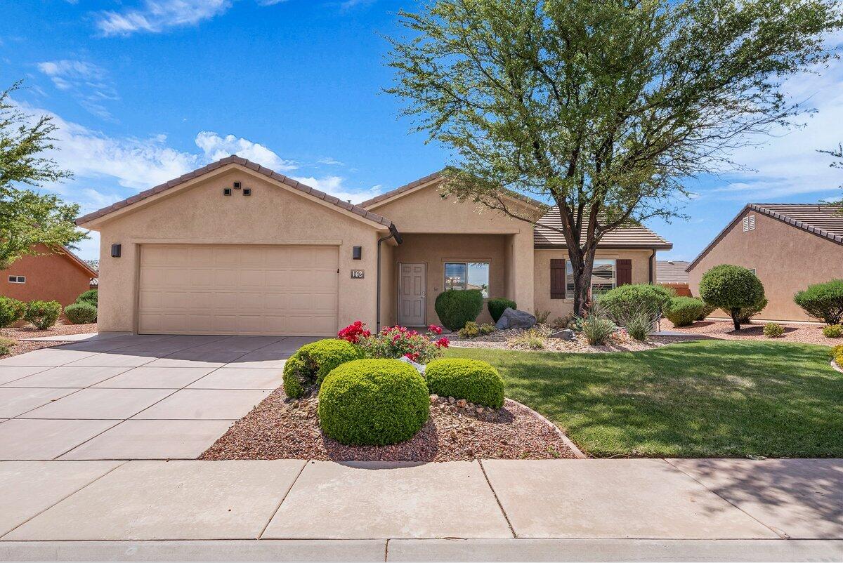 SUN CREST WEST - Residential