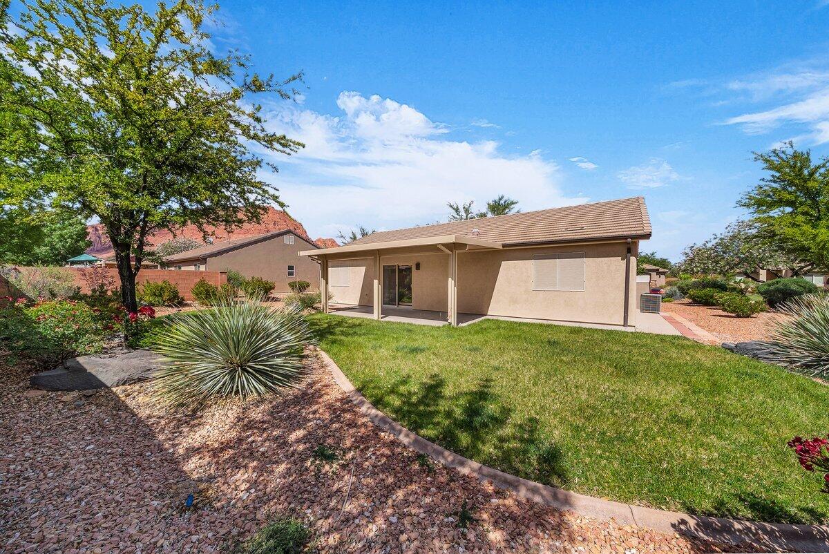 SUN CREST WEST - Residential