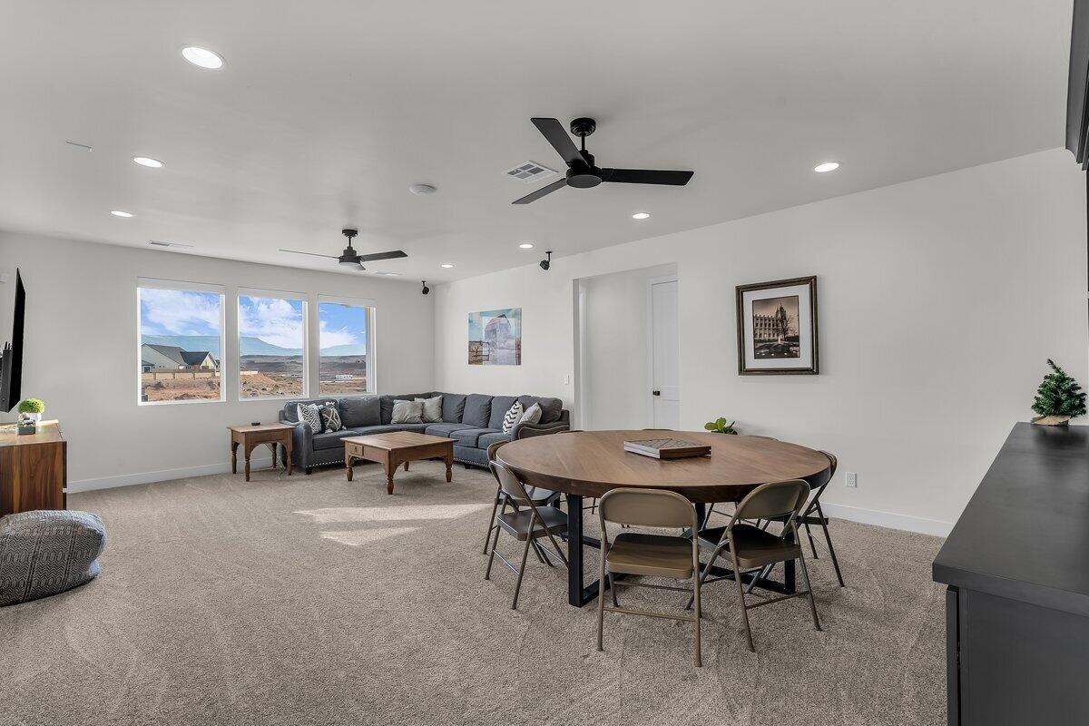 AUBURN HILLS - Residential