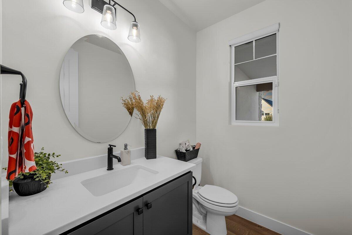 AUBURN HILLS - Residential