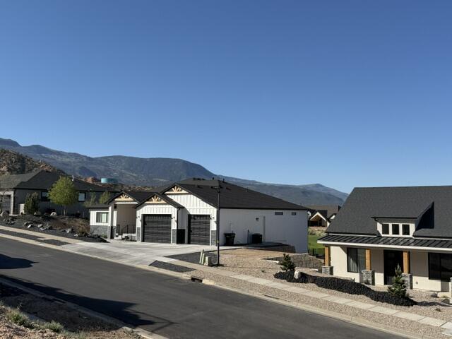 CANYON RIDGE - Land