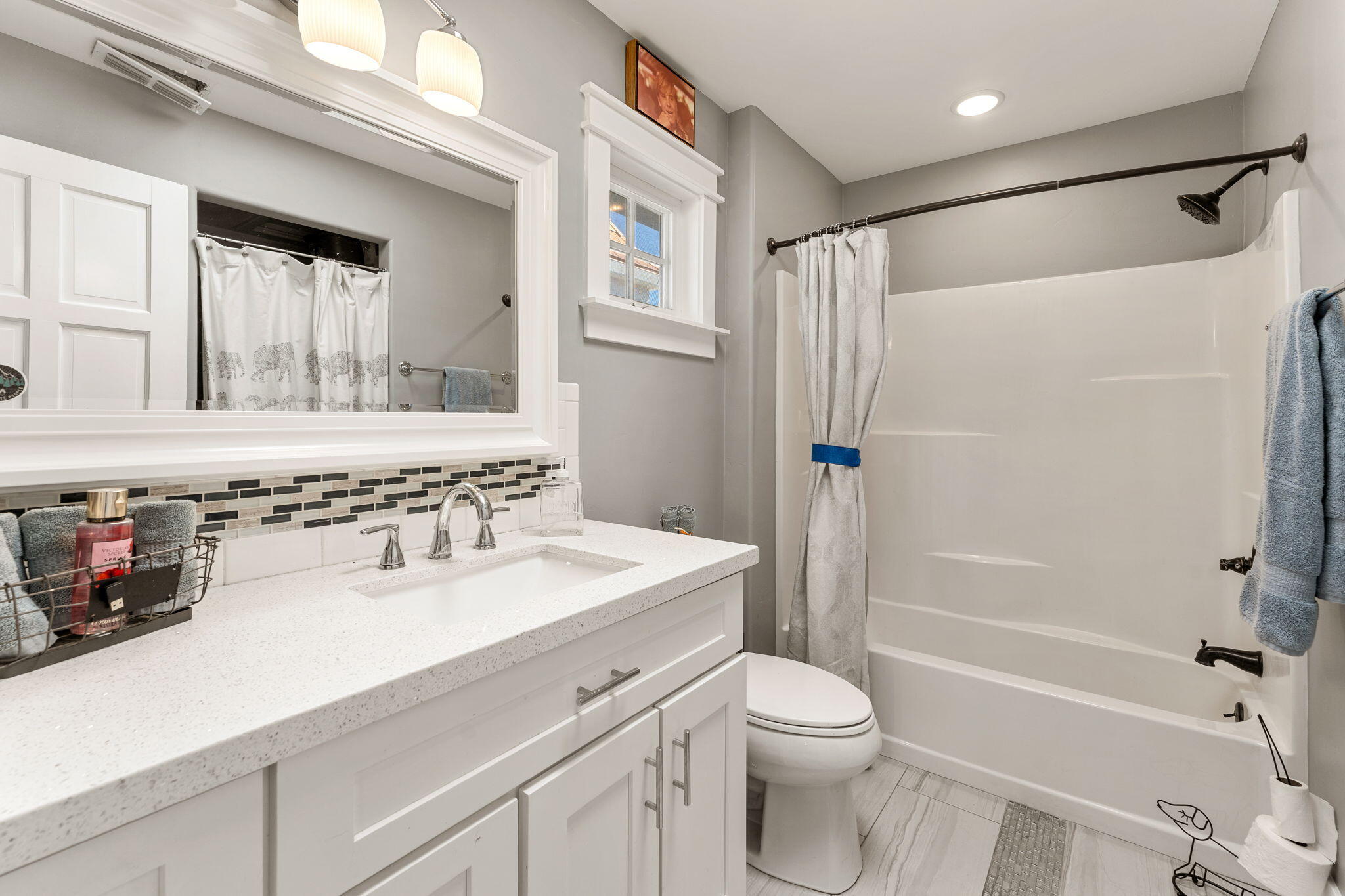 BLOOMINGTON RANCHES - Residential