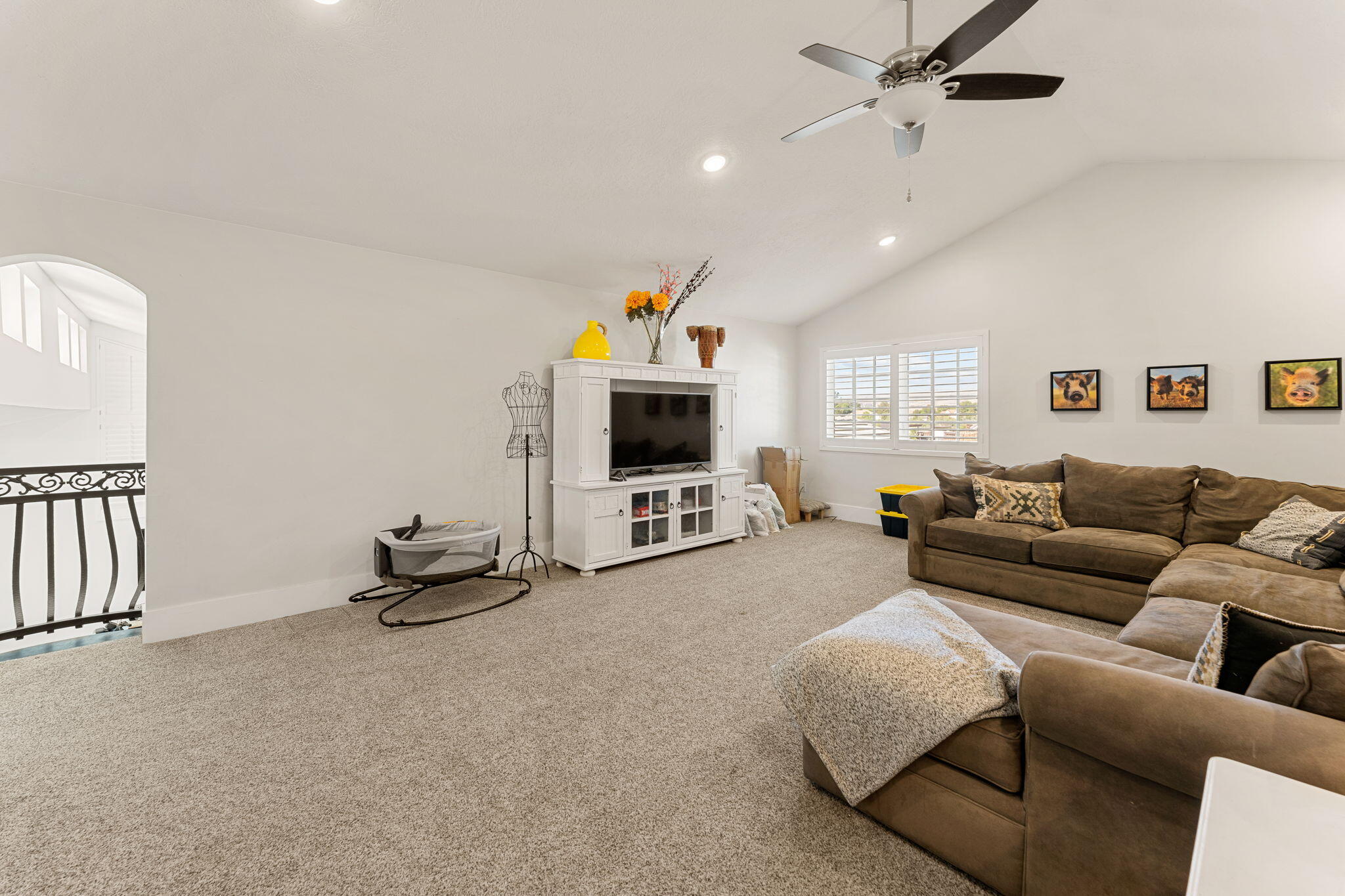 BLOOMINGTON RANCHES - Residential
