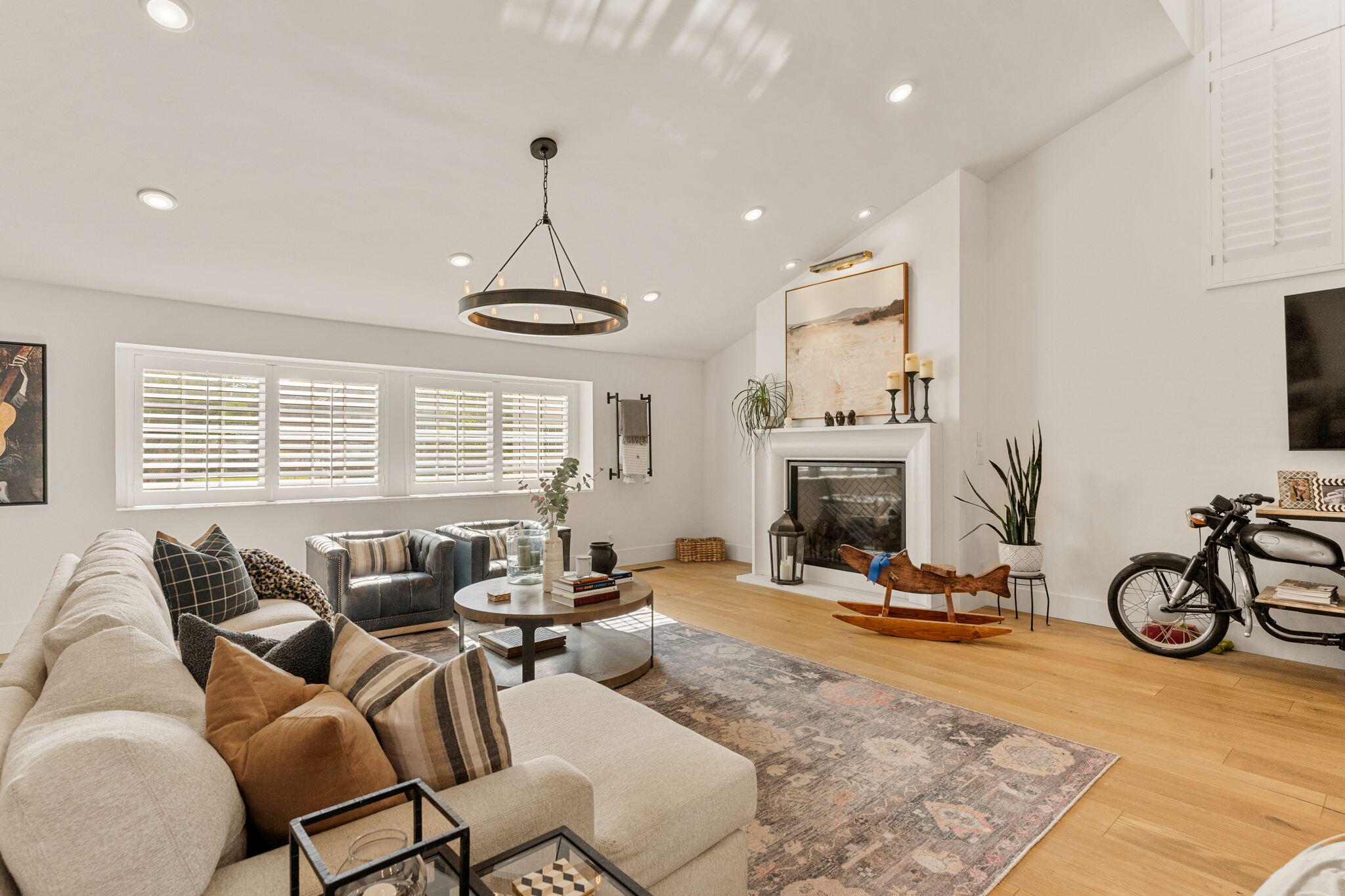 BLOOMINGTON RANCHES - Residential