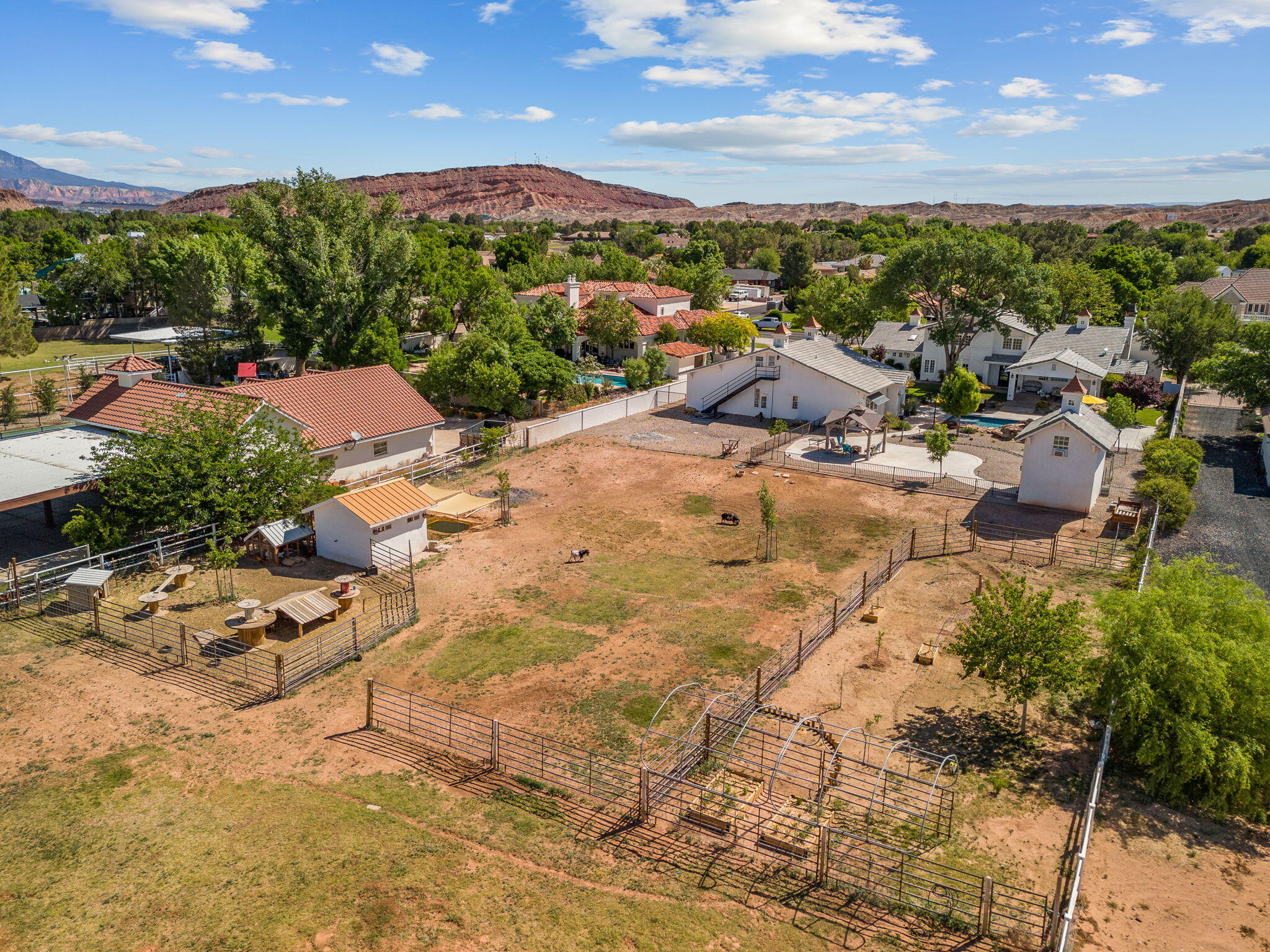 BLOOMINGTON RANCHES - Residential