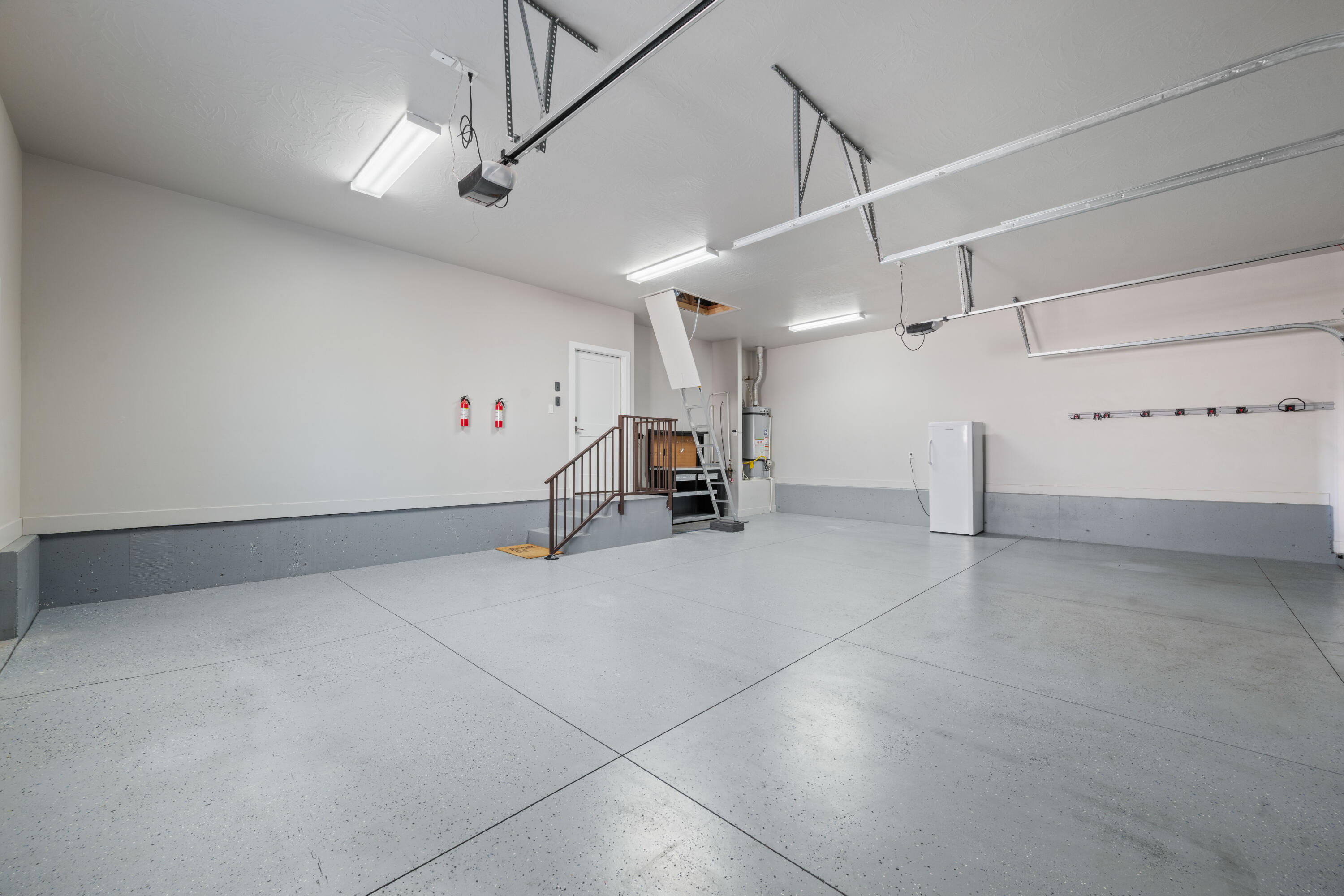 BELLA VISTA AT STONE MOUNTAIN - Residential