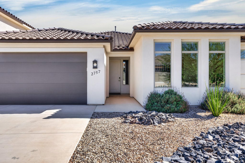 Photo of 2757 S 3930 CIR W, Hurricane, UT 84737 (MLS # 26-276914)