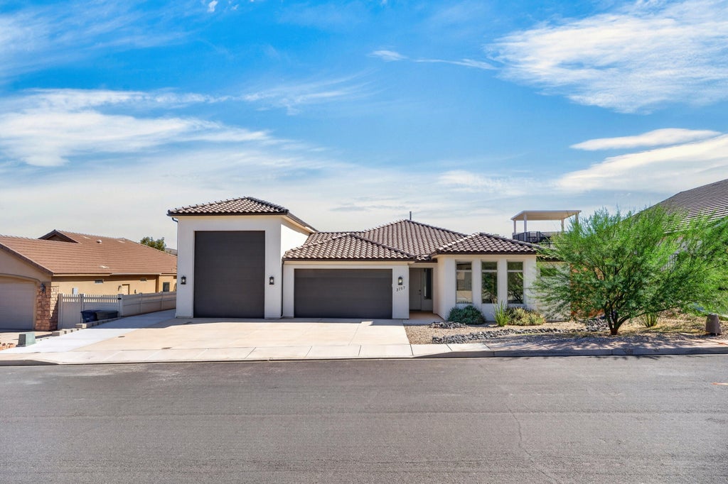 Photo of 2757 S 3930 CIR W, Hurricane, UT 84737 (MLS # 26-276914)