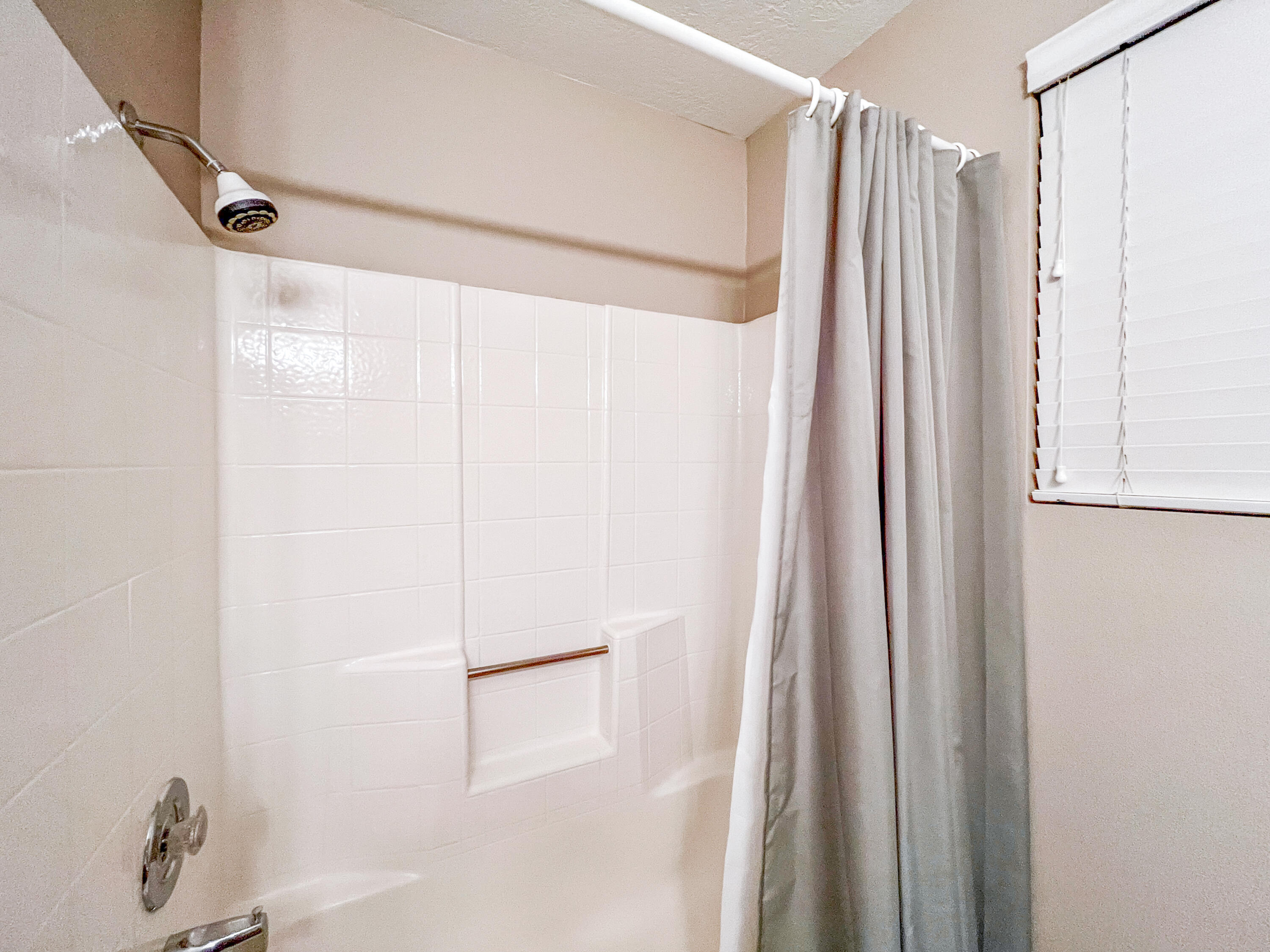 COTTAGES SOUTH - Residential