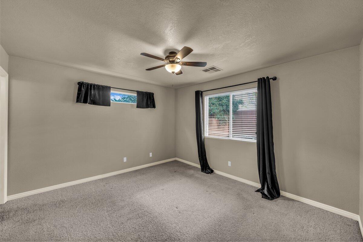 SHADOW CANYON - Residential