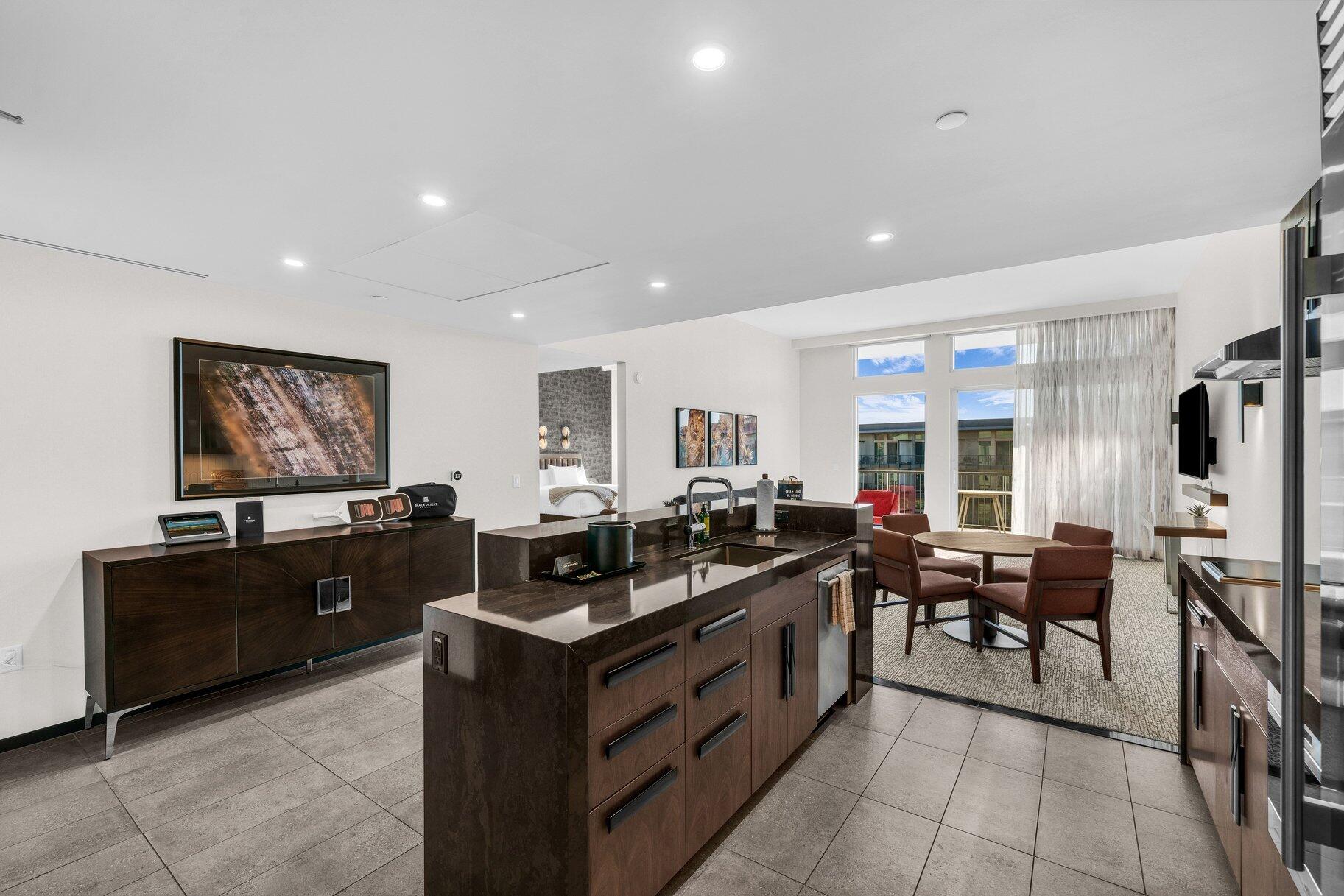 BLACK DESERT RESORT - Residential