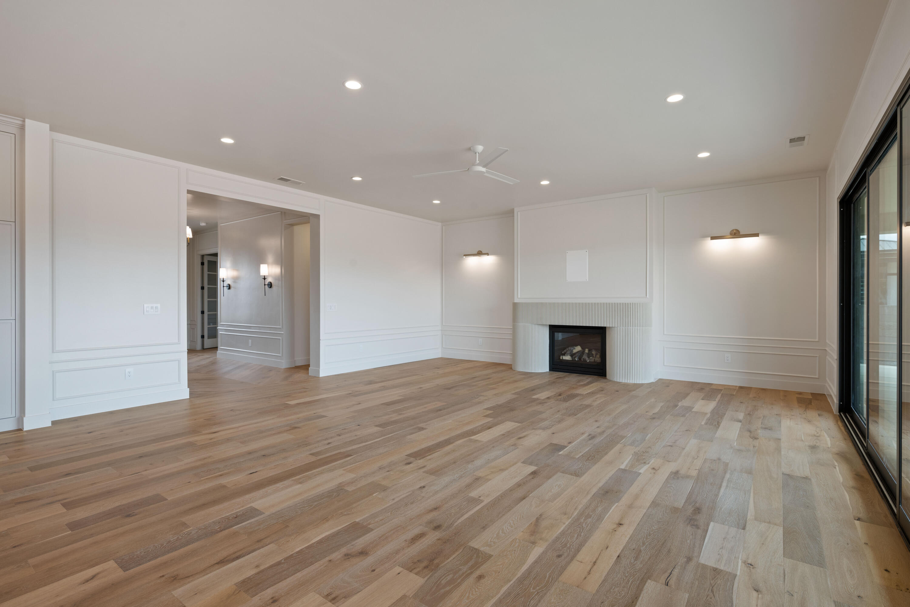 QUEENSRIDGE - Residential