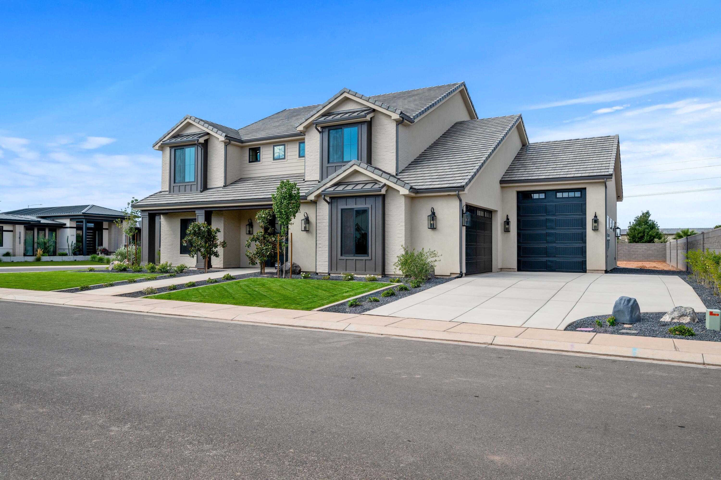 QUEENSRIDGE - Residential