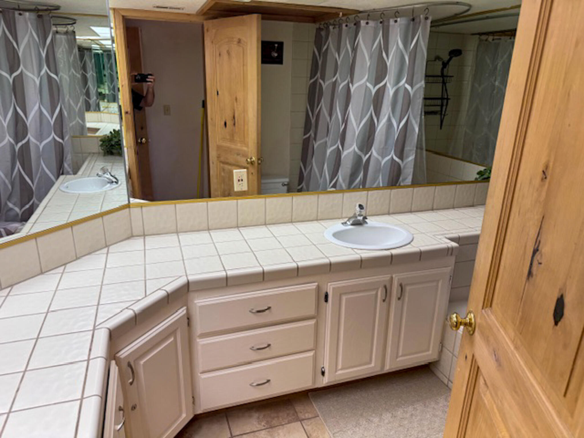 SPORTS VILLAGE - Residential