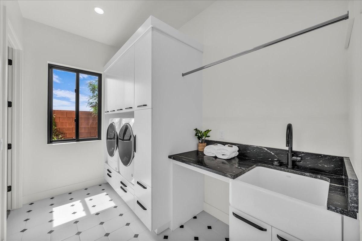 ARROWHEAD SUB - Residential