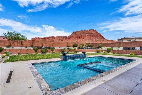 Tiny photo for 176 N ARROWHEAD LN, Ivins, UT 84738 (MLS # 26-271481)