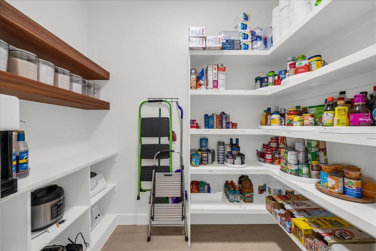 ARROWHEAD SUB - Residential