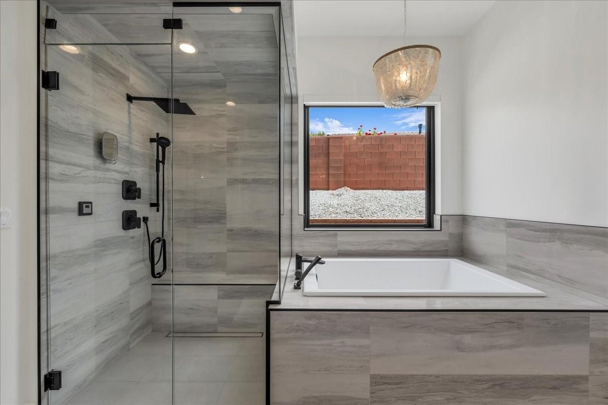 ARROWHEAD SUB - Residential