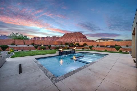 Tiny photo for 176 N ARROWHEAD LN, Ivins, UT 84738 (MLS # 26-271481)