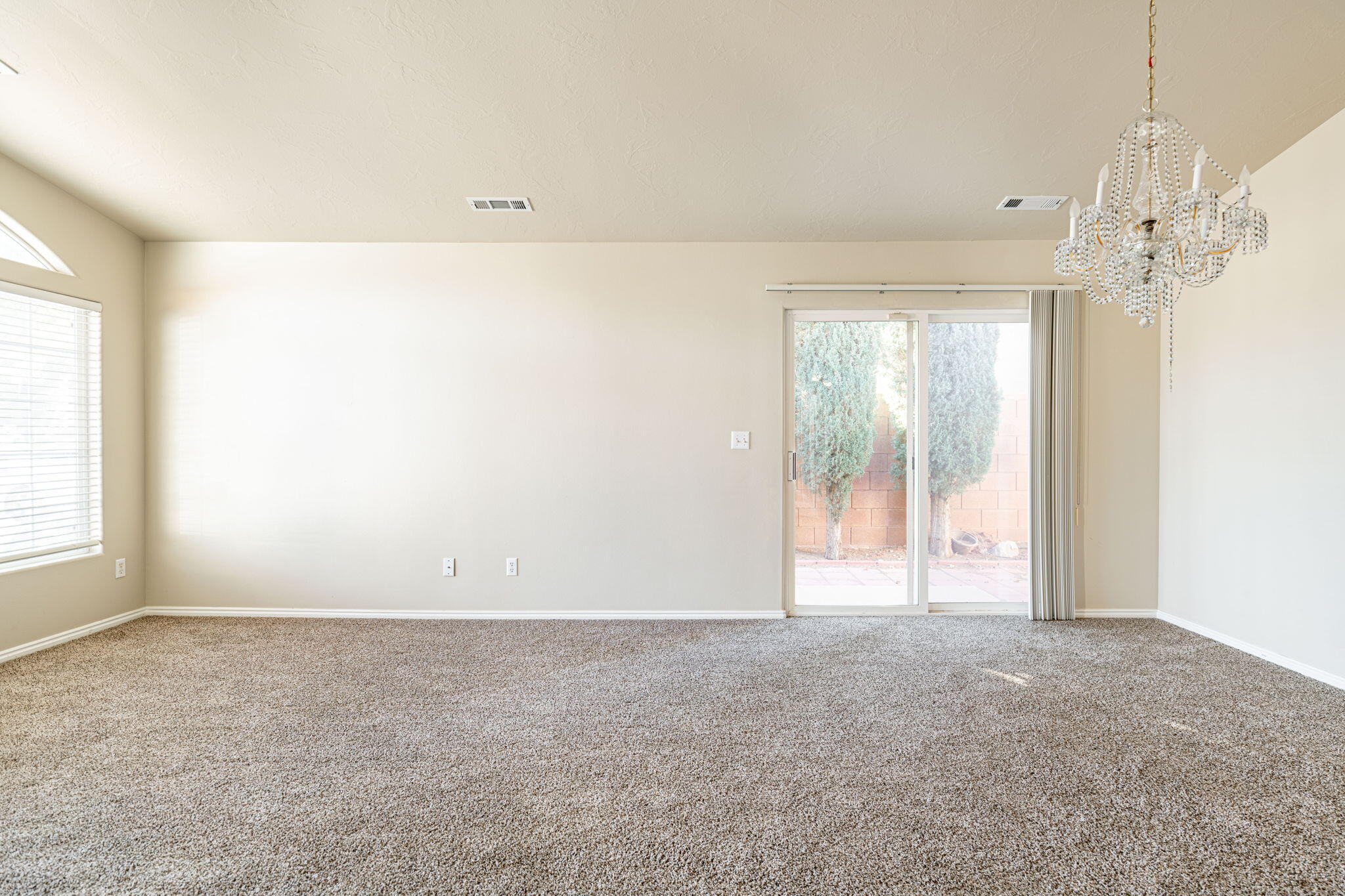 RED MOUNTAIN TOWNHOMES - Residential