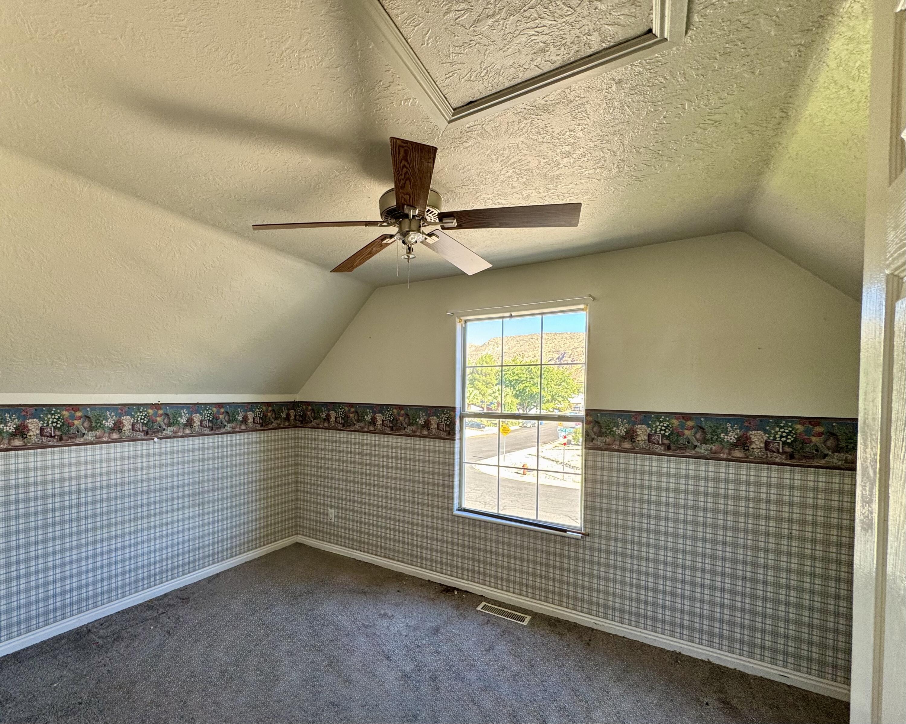 VIRGIN MEADOWS - Residential