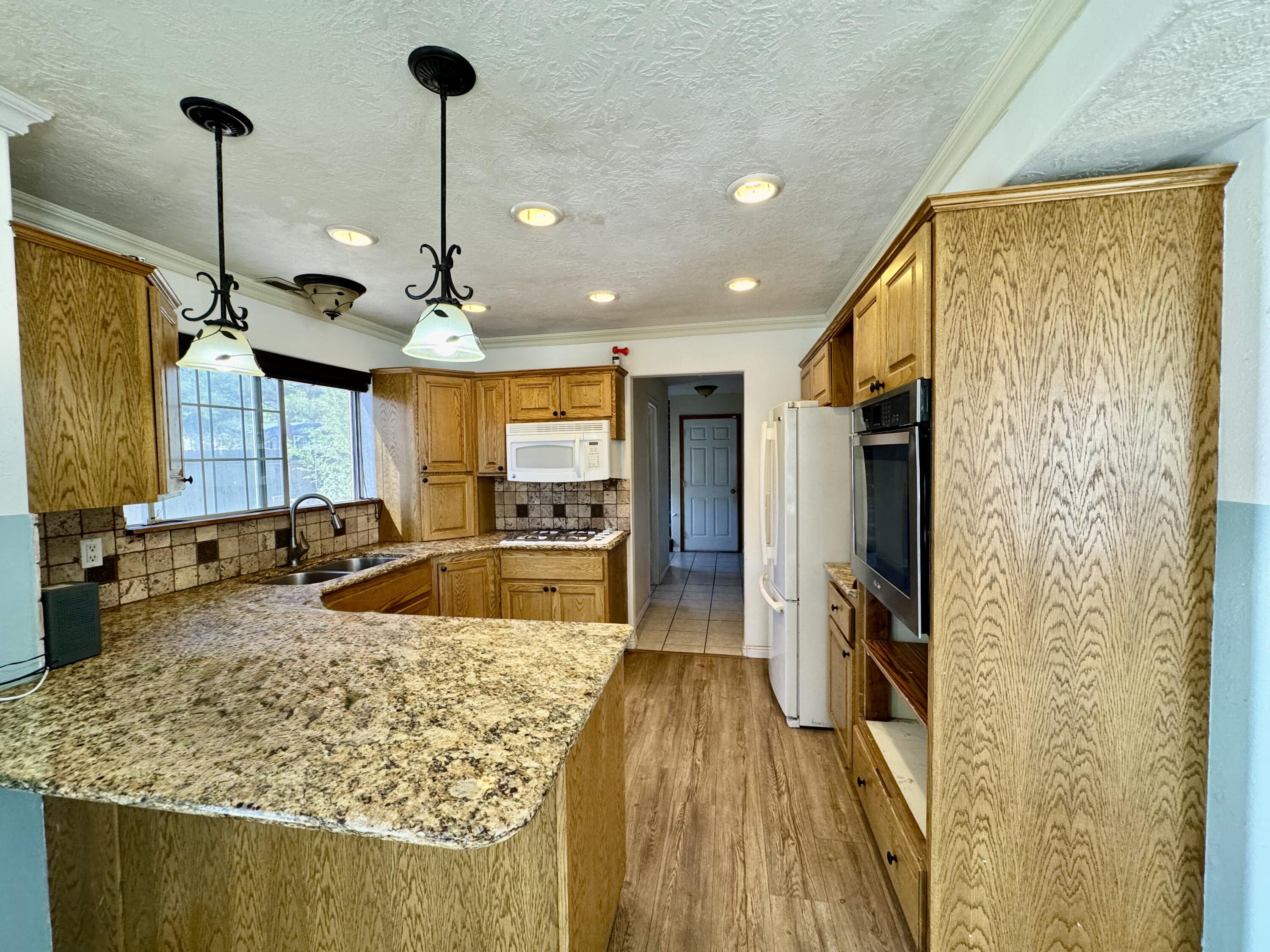 VIRGIN MEADOWS - Residential