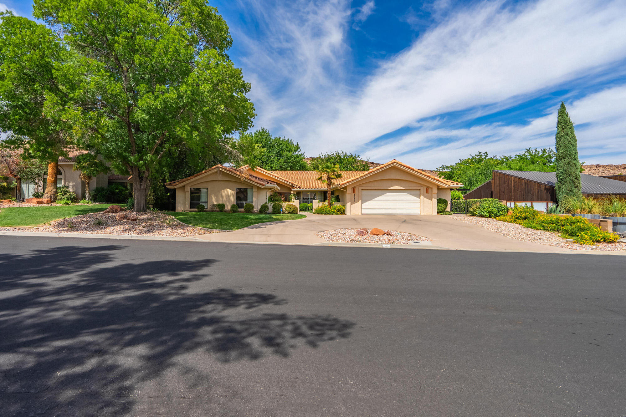 BLOOMINGTON COUNTRY CLUB - Residential