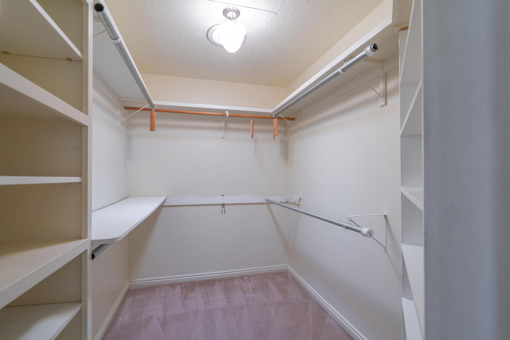 BLOOMINGTON COUNTRY CLUB - Residential