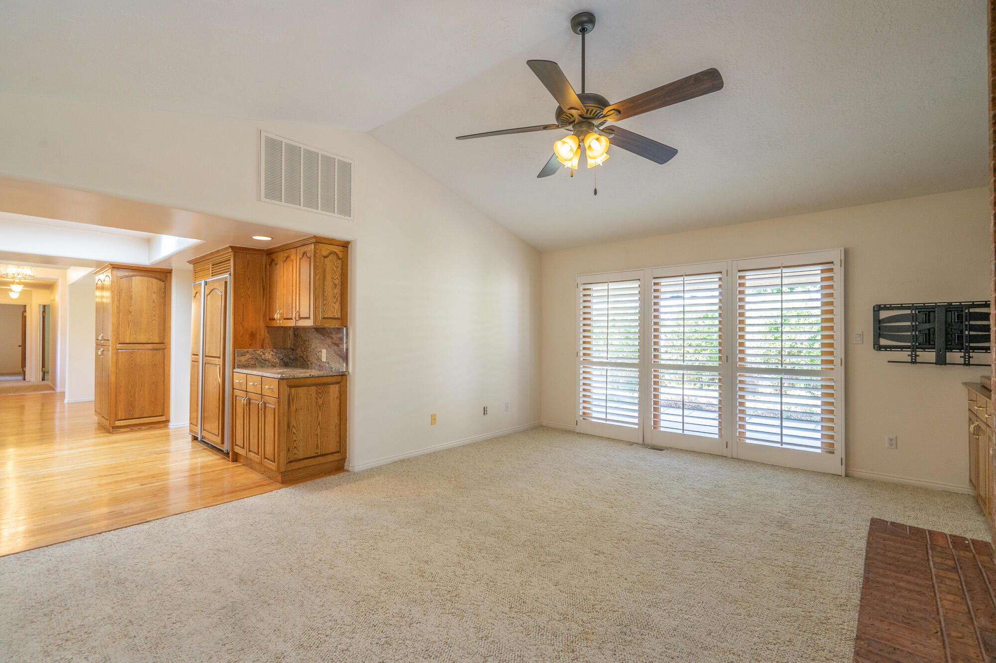 BLOOMINGTON COUNTRY CLUB - Residential